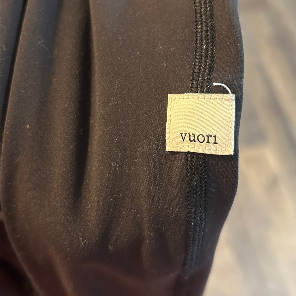 Vuori Charcoal Performance Pants